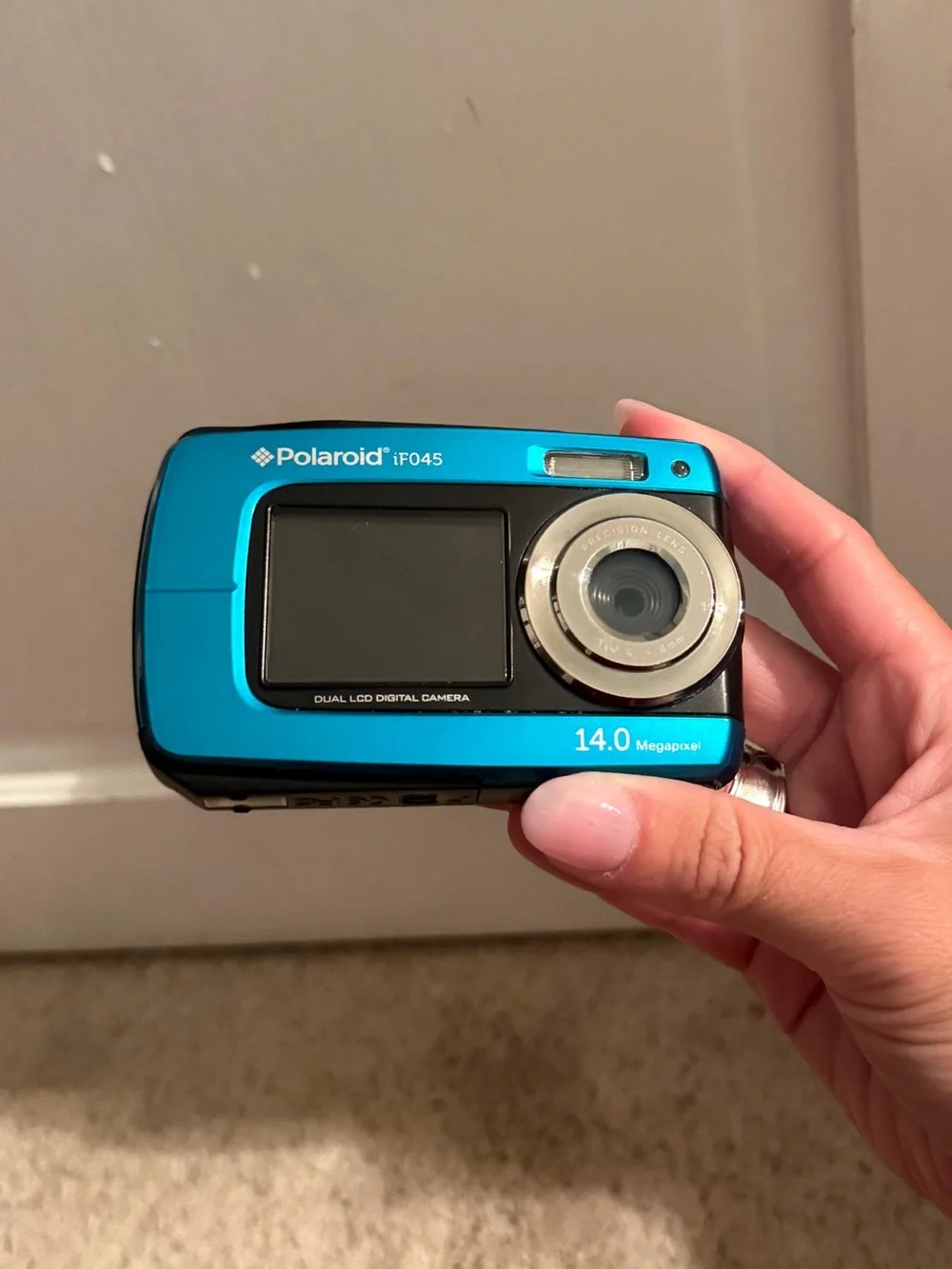 Vintage Polaroid Waterproof Compact Digital Camera in Teal Blue